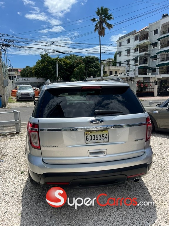 2015 Ford Explorer Limited — foto 12 / 12