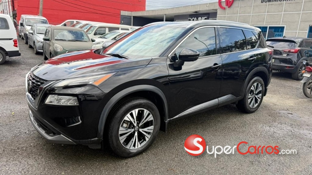 2021 Nissan Rogue SV — foto 4 / 12