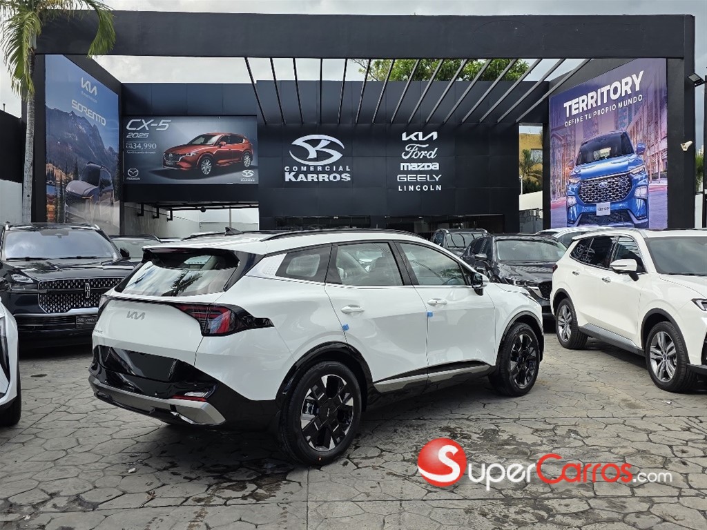 2027 Kia Sportage Luxury — foto 4 / 12