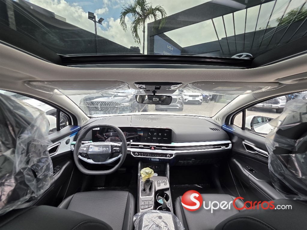 2027 Kia Sportage Luxury — foto 11 / 12
