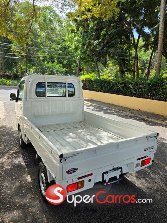 2020 Daihatsu Hijet — foto 2 / 8