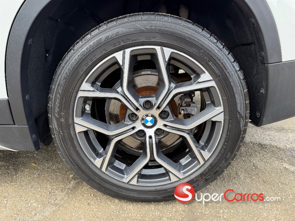 2020 BMW X 1 X Drive 2.8i — foto 8 / 12
