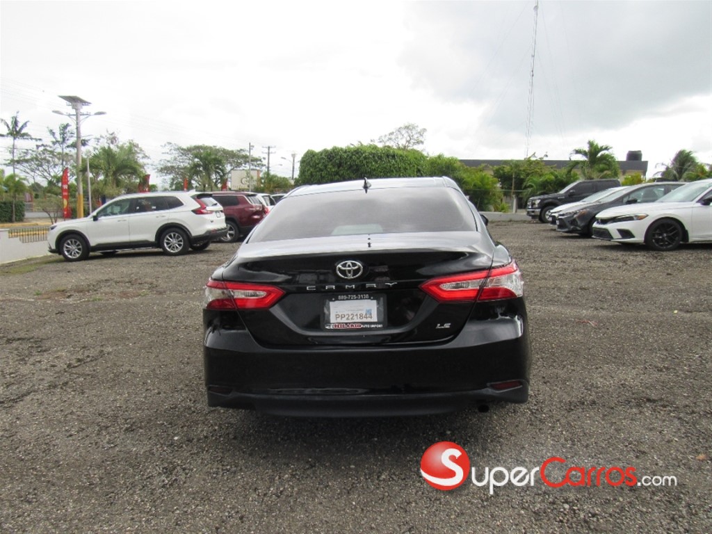 2020 Toyota Camry LE — foto 5 / 12