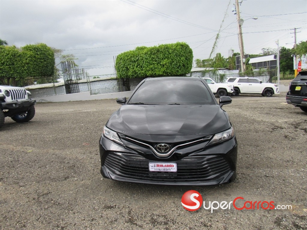 2020 Toyota Camry LE — foto 6 / 12