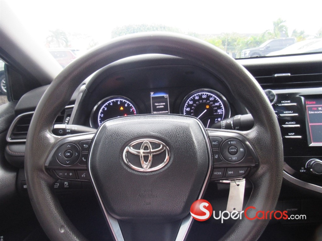 2020 Toyota Camry LE — foto 11 / 12