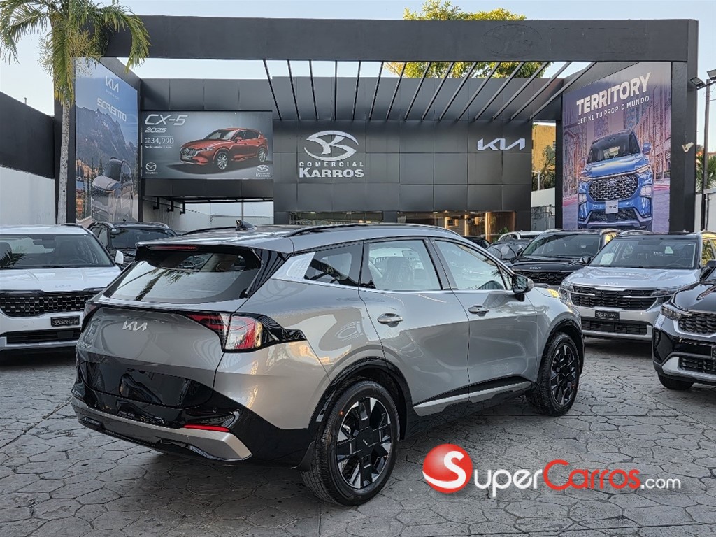 2027 Kia Sportage Luxury — foto 4 / 12