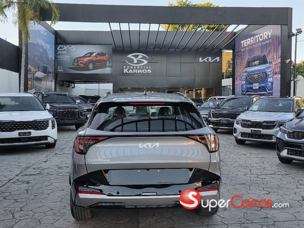 2027 Kia Sportage Luxury — foto 6 / 12