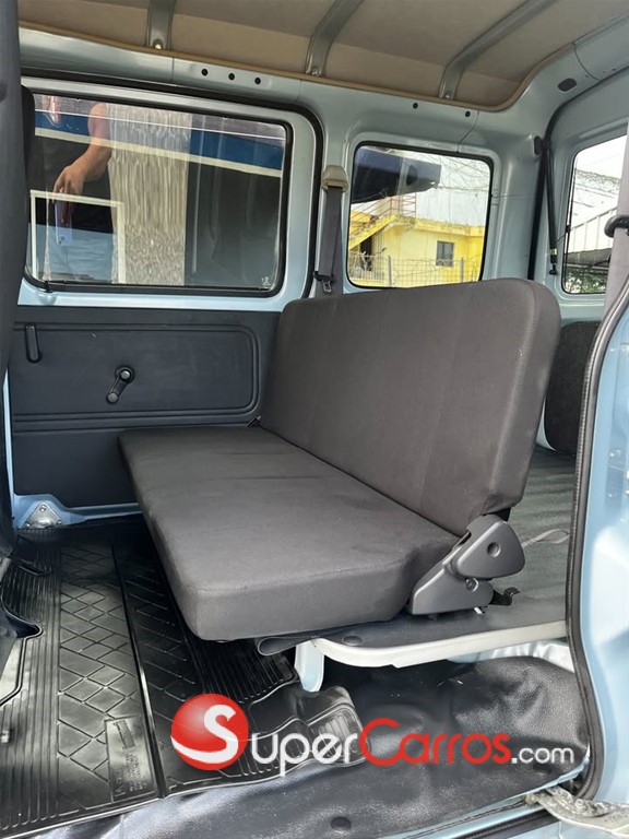 2019 Daihatsu Hijet — foto 6 / 9