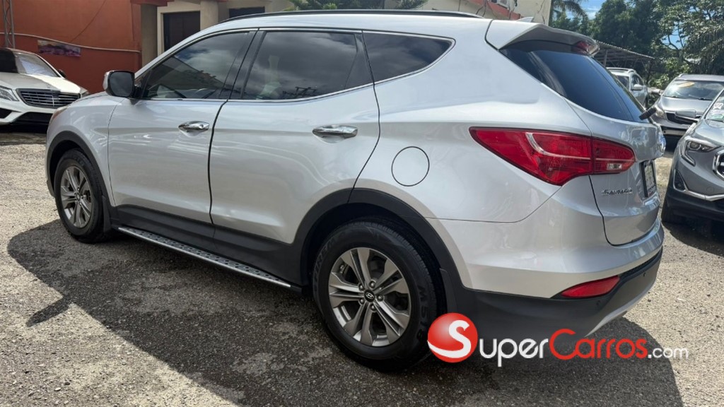 2016 Hyundai Santa Fe Sport — foto 4 / 10
