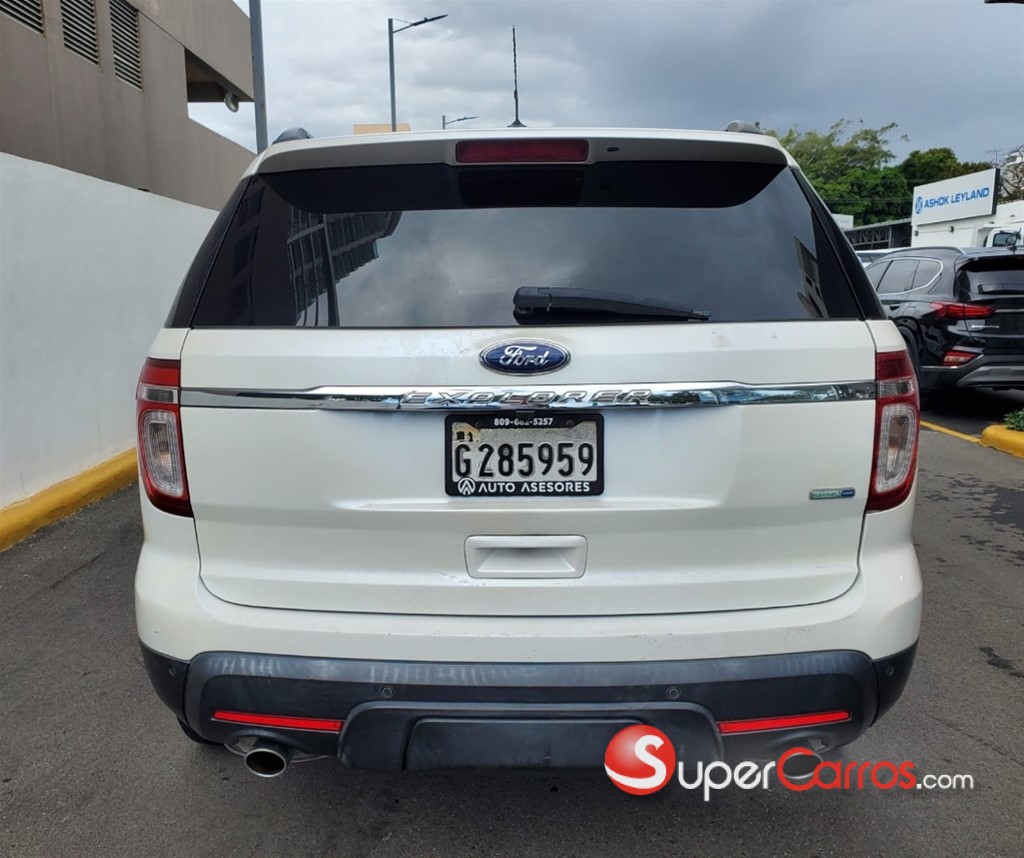 2013 Ford Explorer Limited — foto 4 / 12