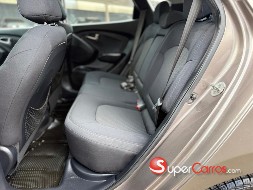 2011 Hyundai Tucson — foto 3 / 6