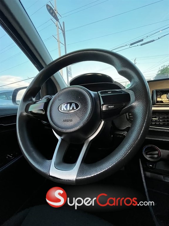 2022 Kia Picanto L X — foto 8 / 10