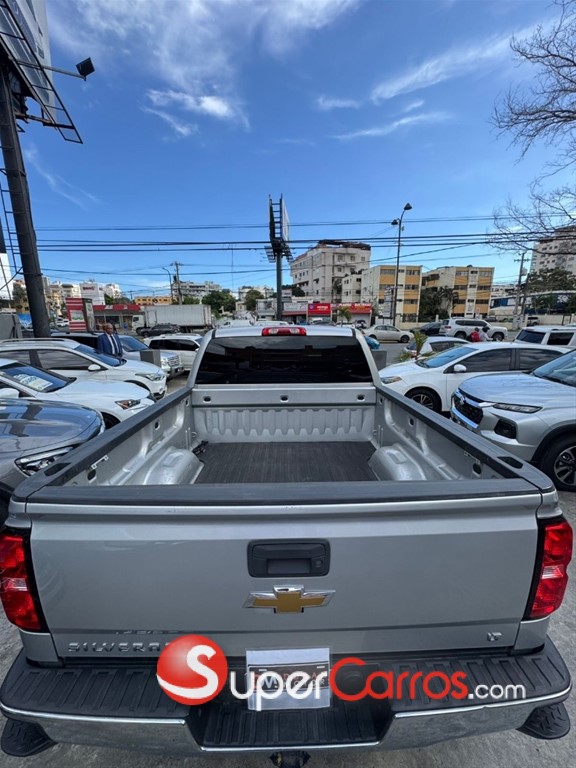 2018 Chevrolet Silverado 1500 LT — foto 9 / 10