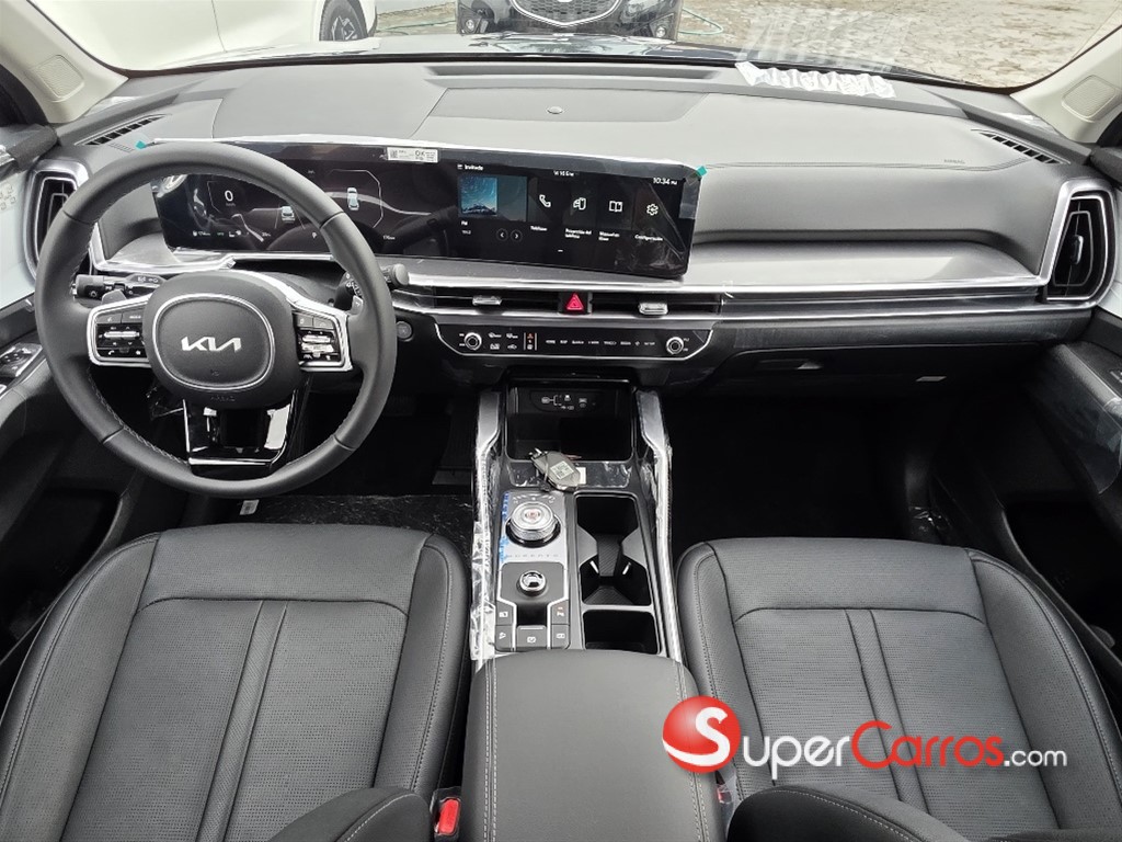 2027 Kia Sorento Luxury — foto 7 / 12