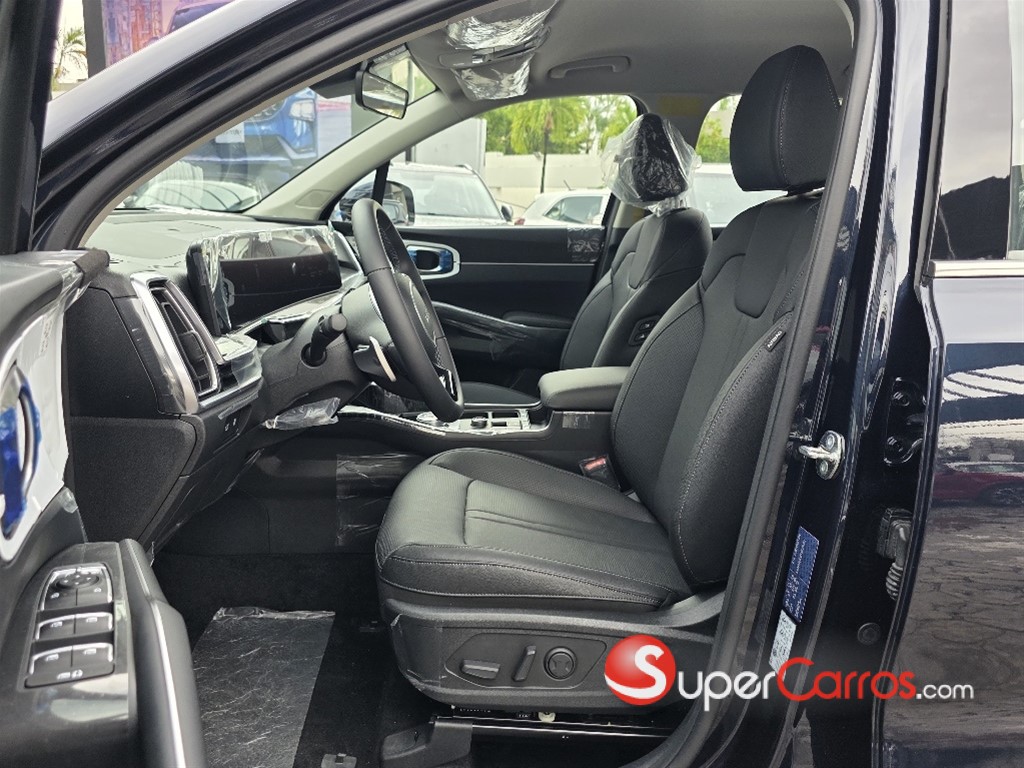2027 Kia Sorento Luxury — foto 8 / 12