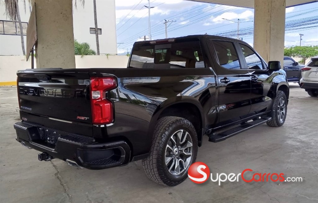 2023 Chevrolet Silverado RST — foto 4 / 12