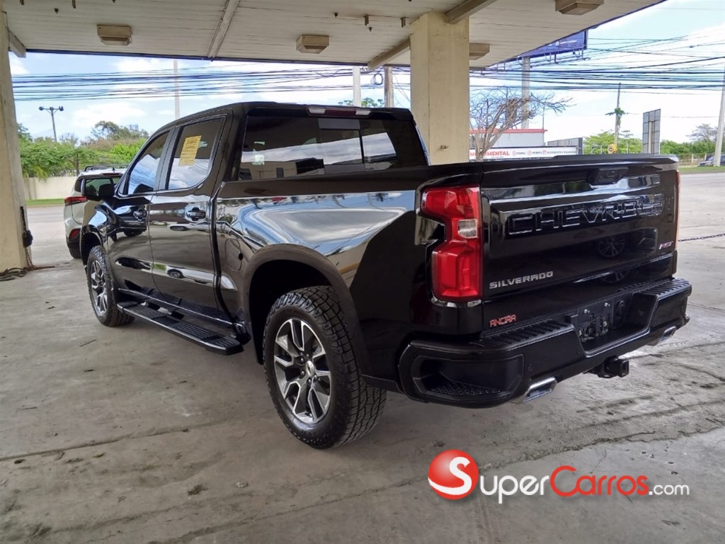 2023 Chevrolet Silverado RST — foto 5 / 12