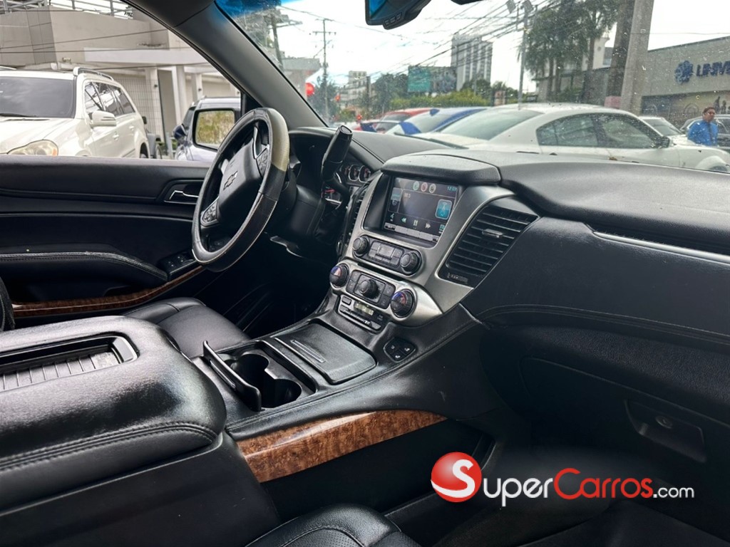 2015 Chevrolet Tahoe LTZ — foto 10 / 11