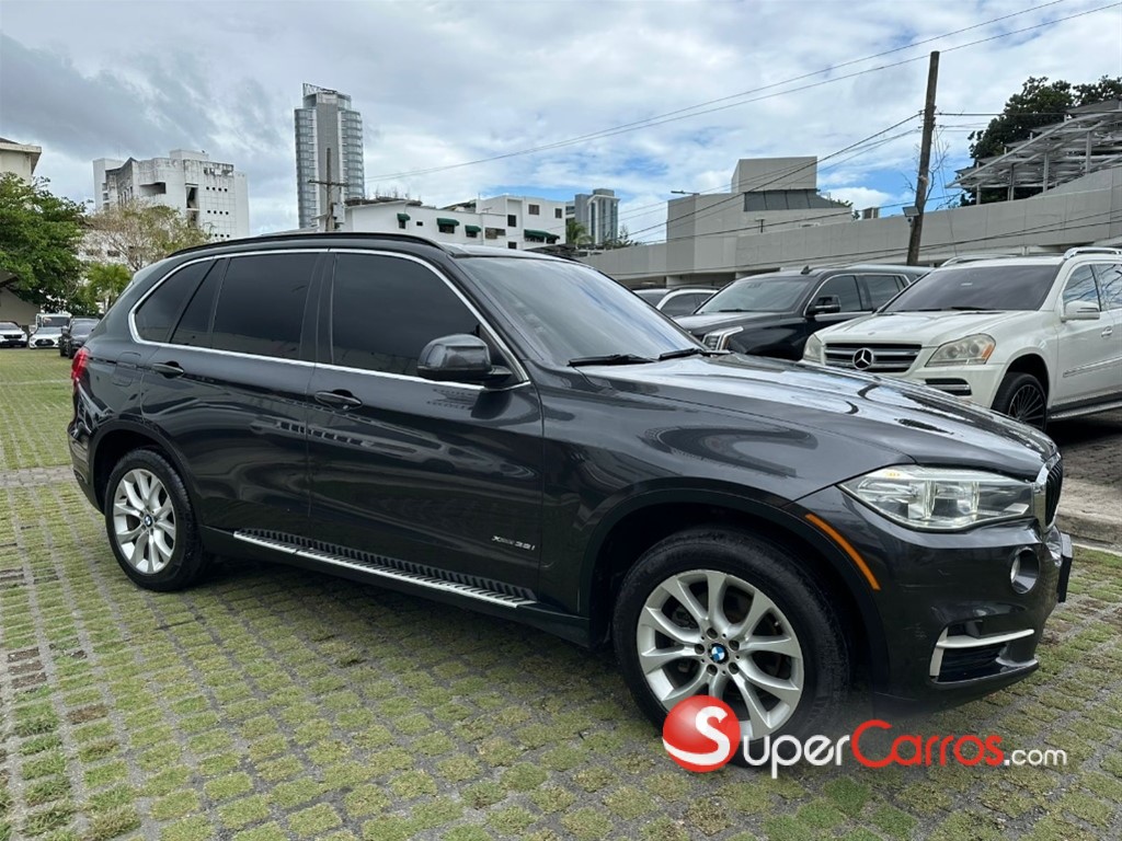 2016 BMW X 5 XDRIVE 35i — foto 6 / 12