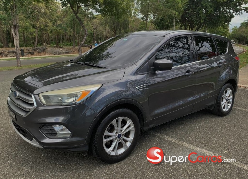 2017 Ford Escape SE — foto 3 / 12