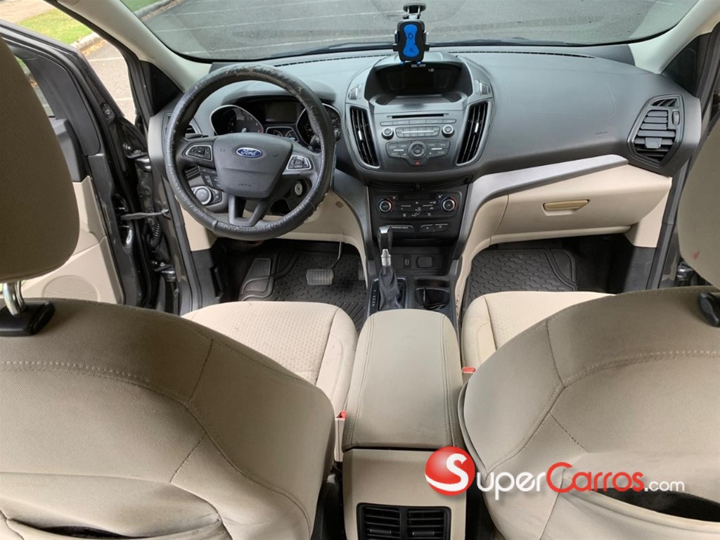 2017 Ford Escape SE — foto 7 / 12