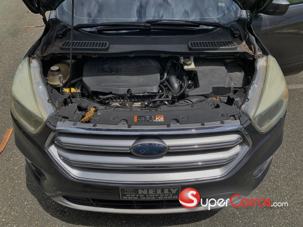2017 Ford Escape SE — foto 11 / 12