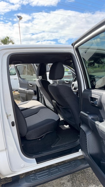 2021 Toyota Tacoma TRD SPORT — foto 6 / 11