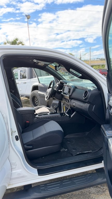 2021 Toyota Tacoma TRD SPORT — foto 7 / 11