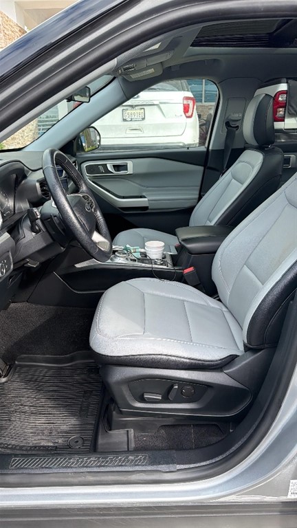 2021 Ford Explorer — foto 3 / 9