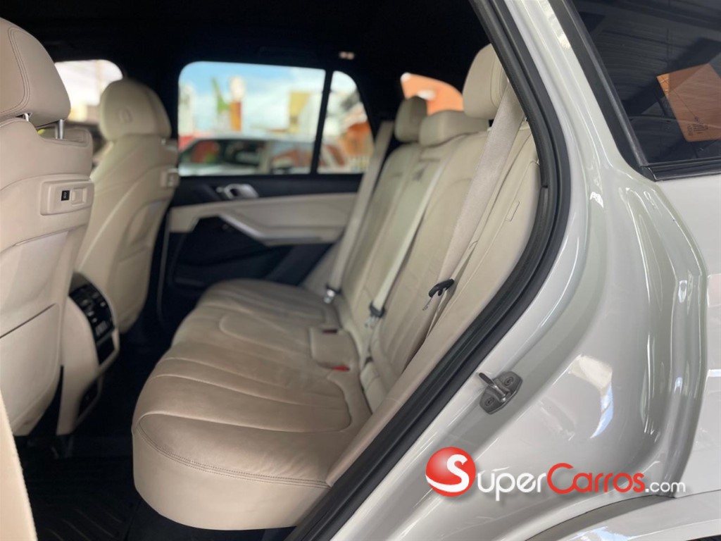 2019 BMW X 5 XDRIVE 40i M PACKAGE — foto 6 / 12