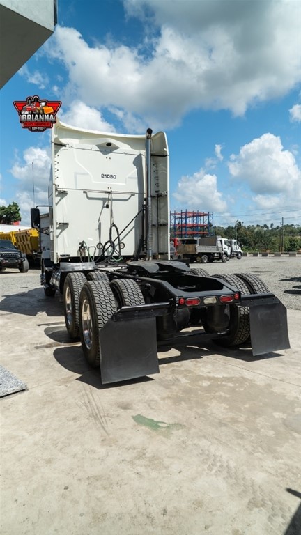 2019 Mack Anthem — foto 2 / 5