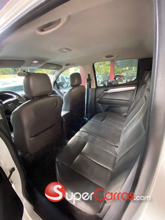 2013 Isuzu DMAX — foto 5 / 8