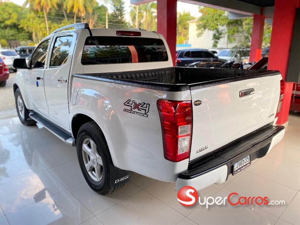 2013 Isuzu DMAX — foto 6 / 8