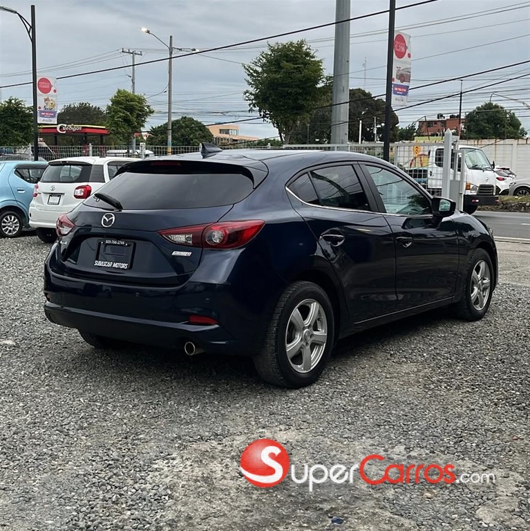 2019 Mazda Axela — foto 4 / 10