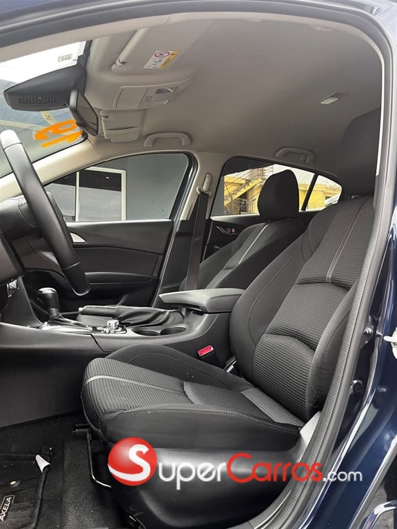 2019 Mazda Axela — foto 5 / 10