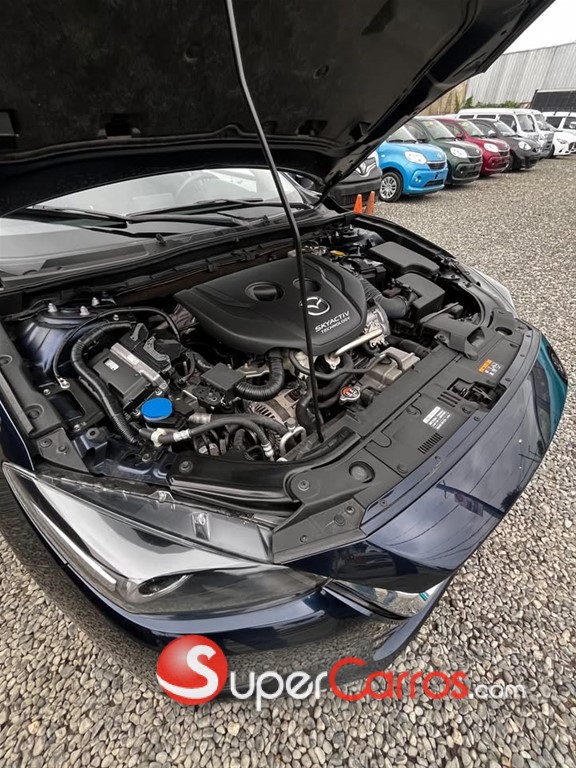 2019 Mazda Axela — foto 10 / 10