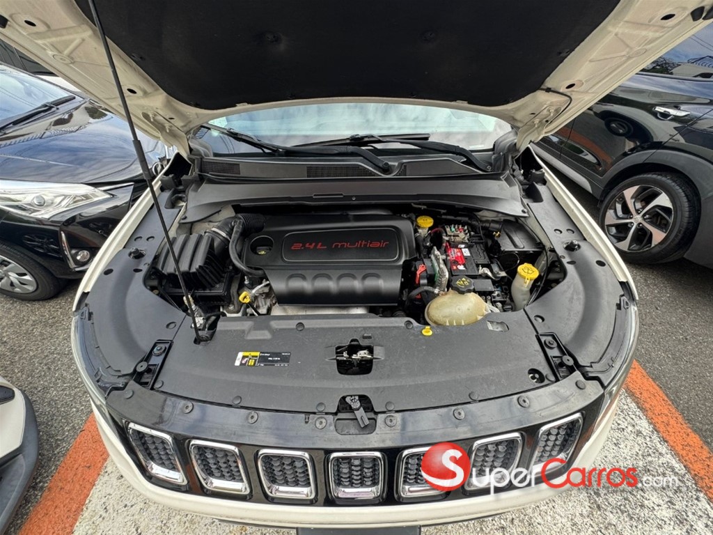 2019 Jeep Compass Limited — foto 4 / 9