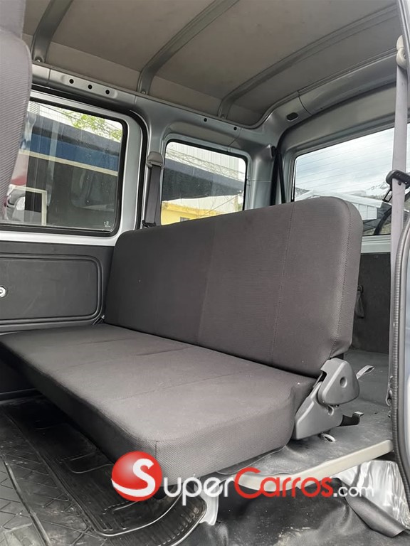 2019 Toyota Pixis — foto 6 / 10