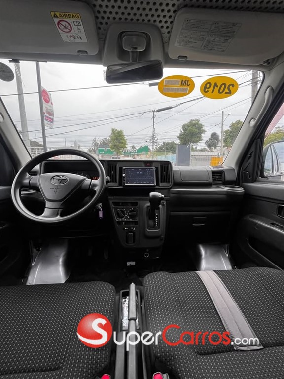 2019 Toyota Pixis — foto 7 / 10