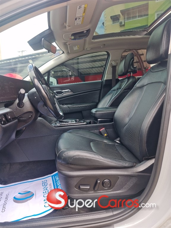 2023 Kia Sportage SX — foto 3 / 9