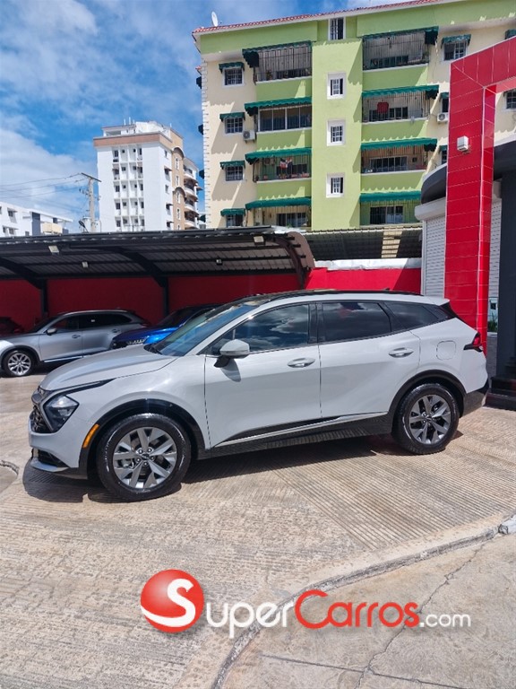 2023 Kia Sportage SX — foto 8 / 9