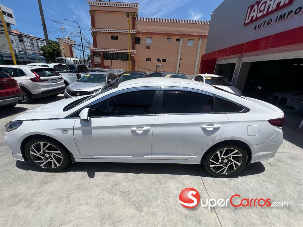 2020 Hyundai Sonata New Rise — foto 10 / 12