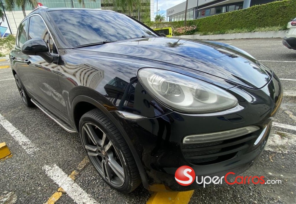 2013 Porsche Cayenne — foto 2 / 12