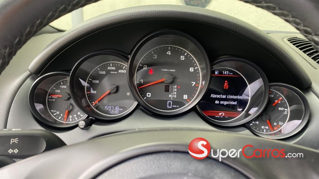 2013 Porsche Cayenne — foto 11 / 12