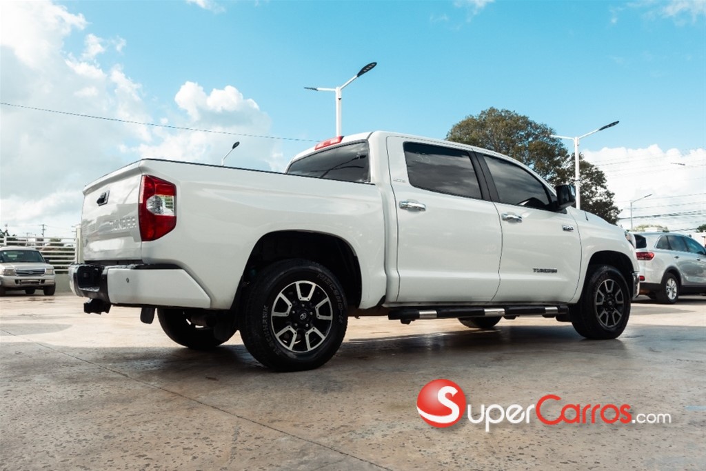 2019 Toyota Tundra — foto 11 / 12