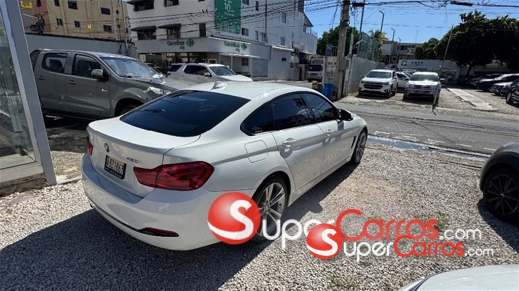 2018 BMW Serie 4 420i Gran Coupe — foto 4 / 11