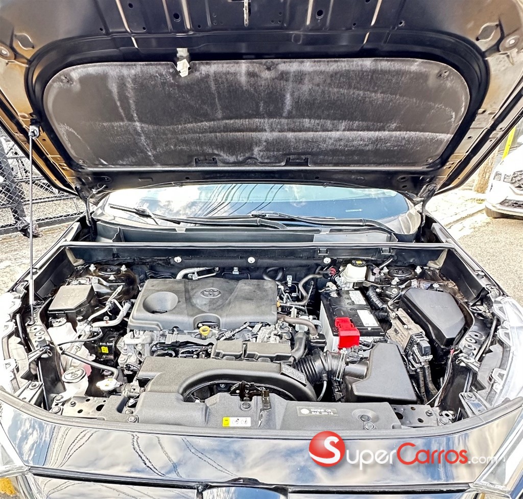 2021 Toyota RAV4 XLE — foto 10 / 11