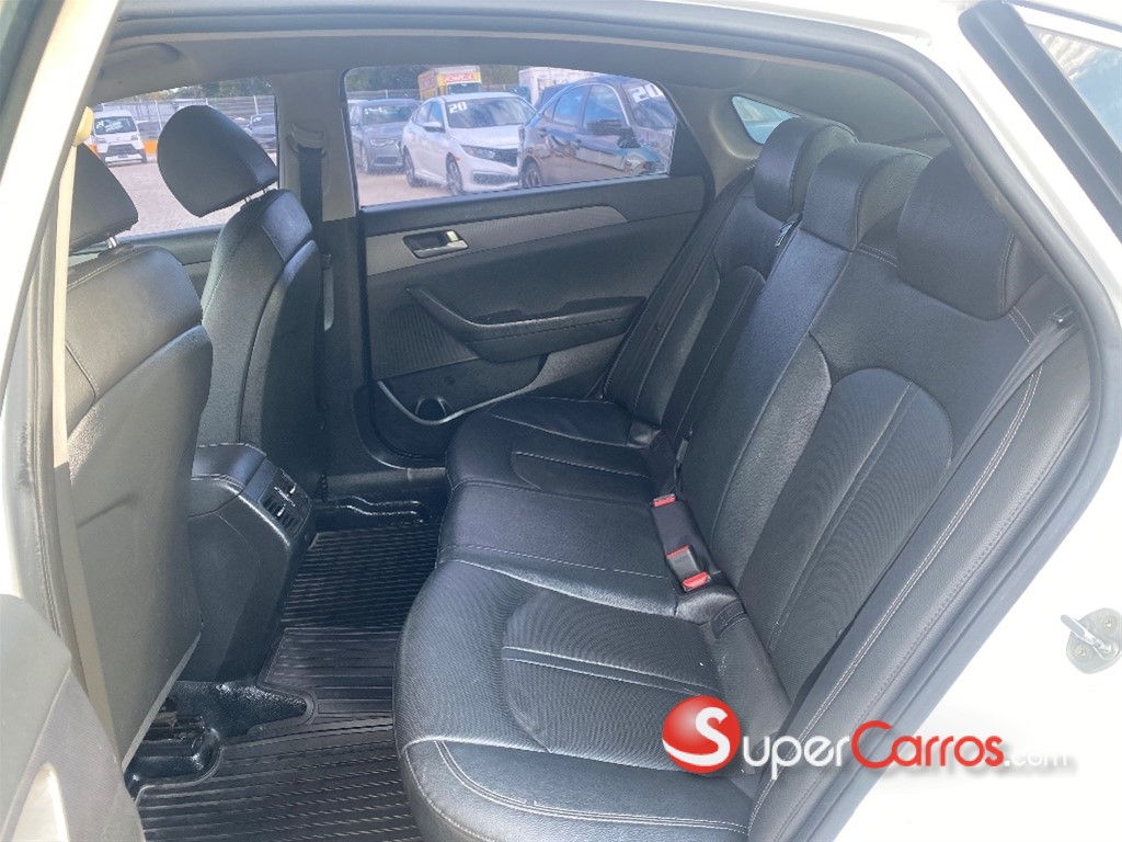 2020 Hyundai Sonata New Rise — foto 8 / 10