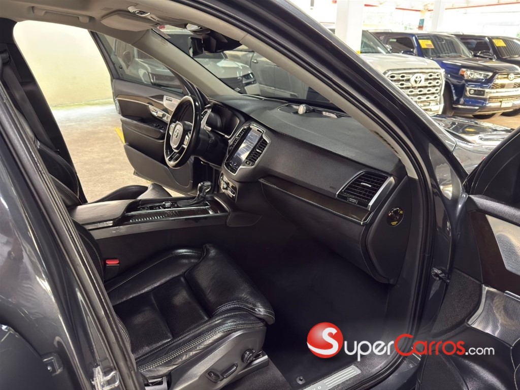 2018 Volvo XC90 Inscription T6 — foto 9 / 12
