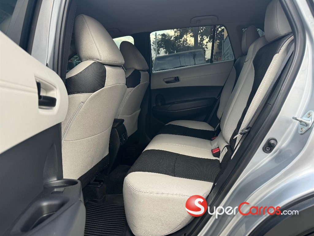 2022 Toyota Corolla Cross — foto 6 / 11